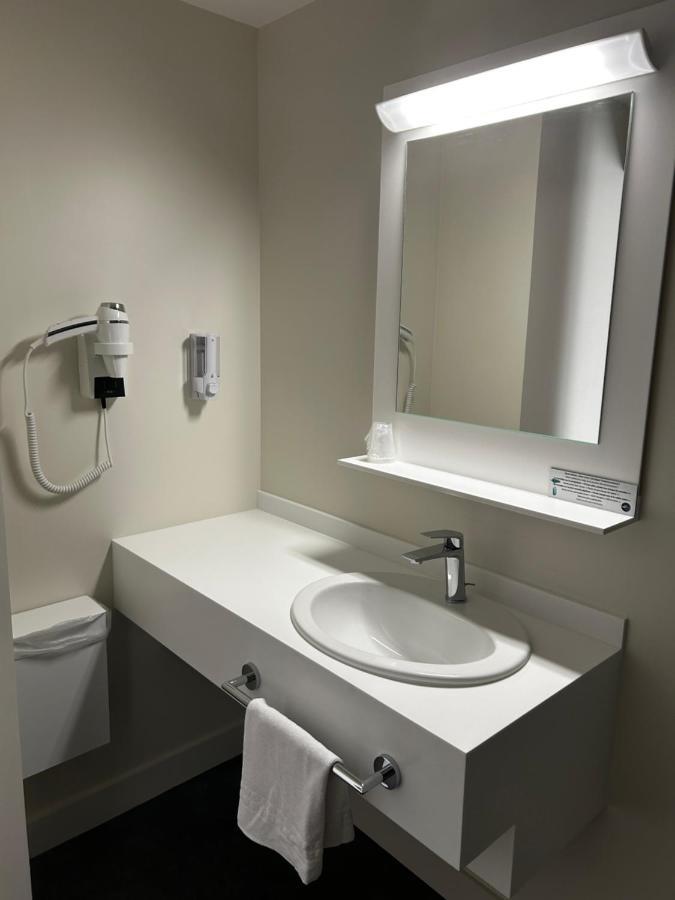 Hotel Wood Inn Bordeaux Aeroport Mérignac Kültér fotó