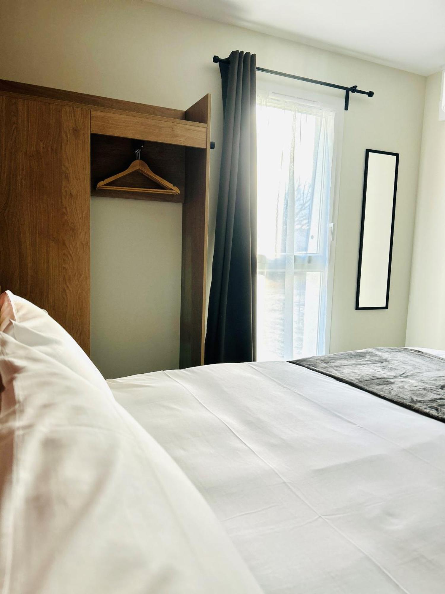 Hotel Wood Inn Bordeaux Aeroport Mérignac Kültér fotó