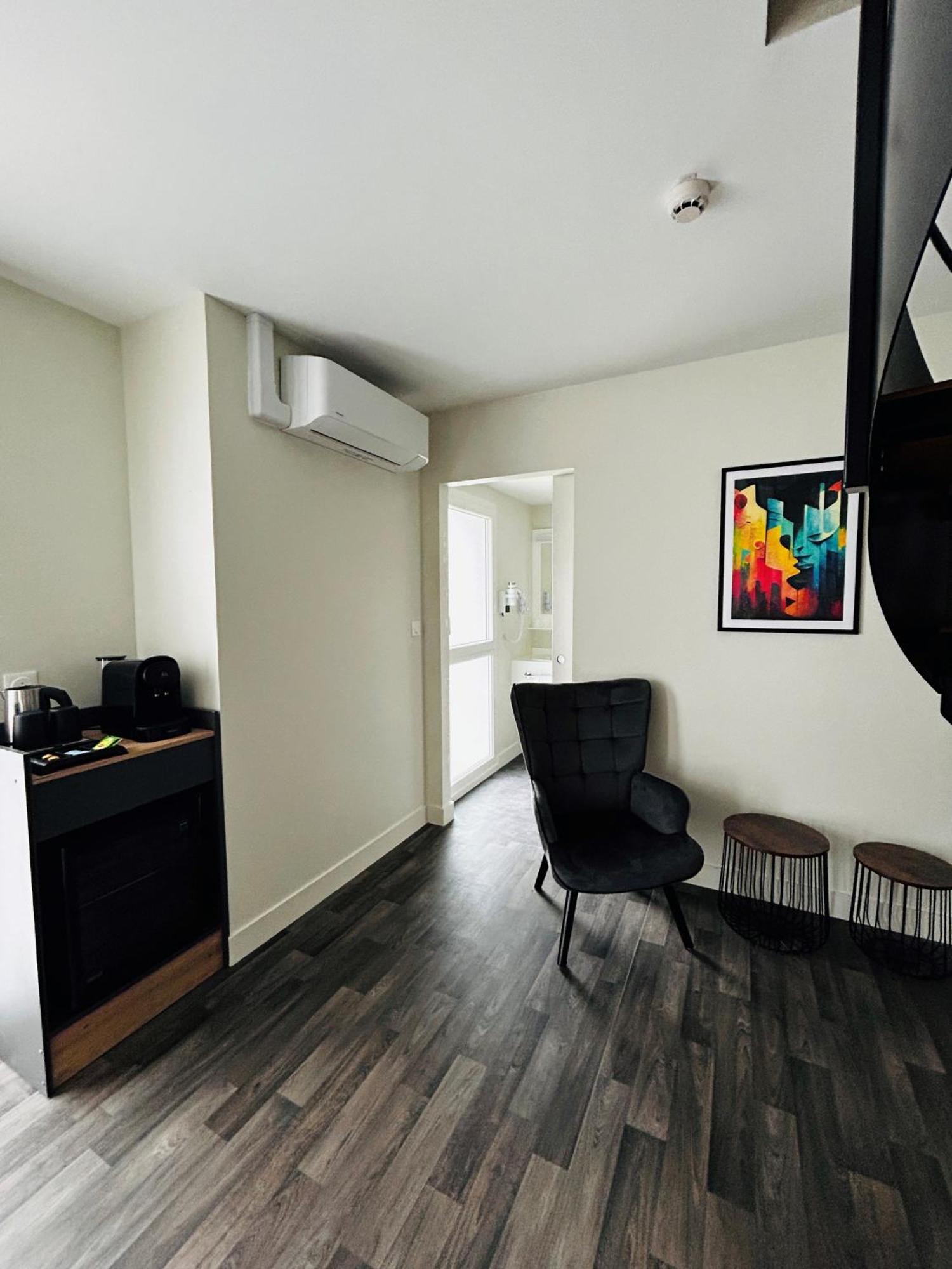 Hotel Wood Inn Bordeaux Aeroport Mérignac Kültér fotó